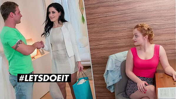 LETSDOEIT #Alex Black #Alex Ginger Lucky Bangs Hard Girl Sexy Busty Stepmom