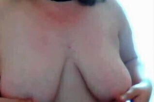 plays with saggy boobs