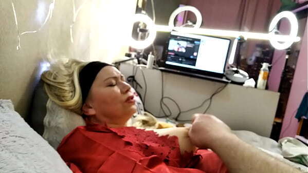 mature bitch pulled nipples heights orgasm))