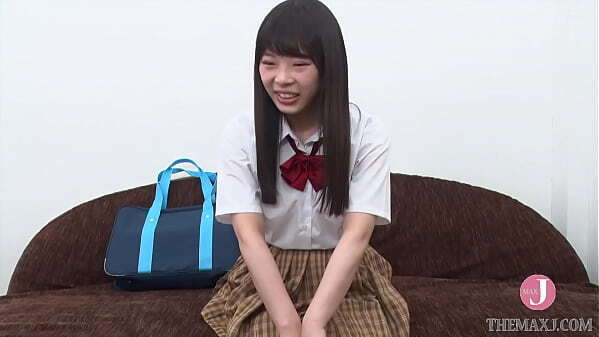 裏垢にDMして知り合った美巨乳&times_名器の超ヤリマンJ●！暴発必至の膣圧に即イキ中出しされるまでの全てを個撮しました。 イントロ【BACN021】