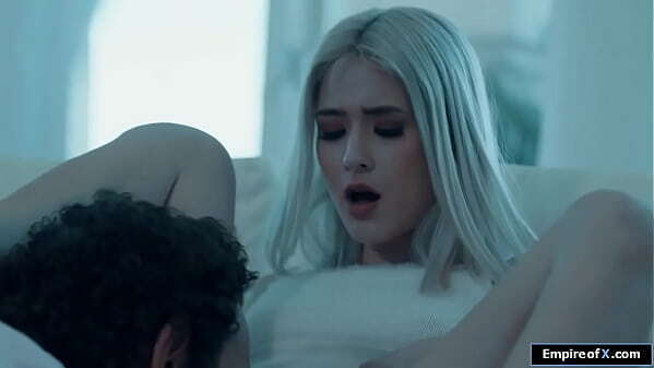 licks fucks petite girlfriend