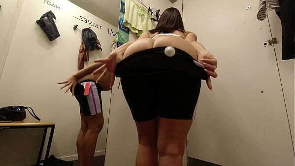 Experimentando roupa academia pagando boquete provador shopping Assine only fans esposa heyya para conteudos mascara, antecipados, exclusivos, bastidores, fotos stories.