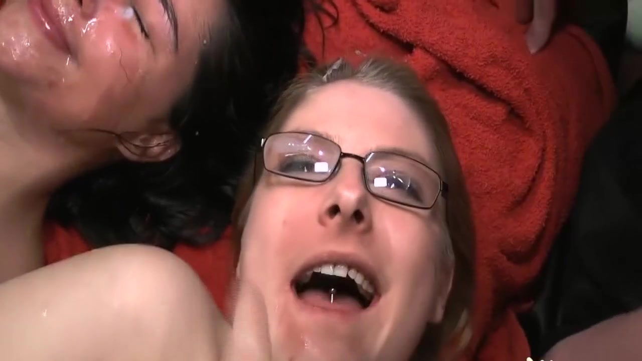 Gangbang Party For Claudia And Pixiee Little