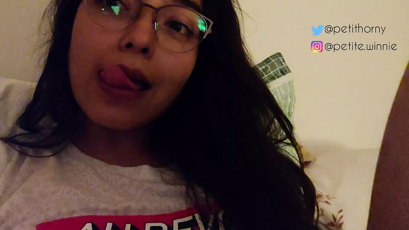 video stolen from cousin's cell phone masturbates