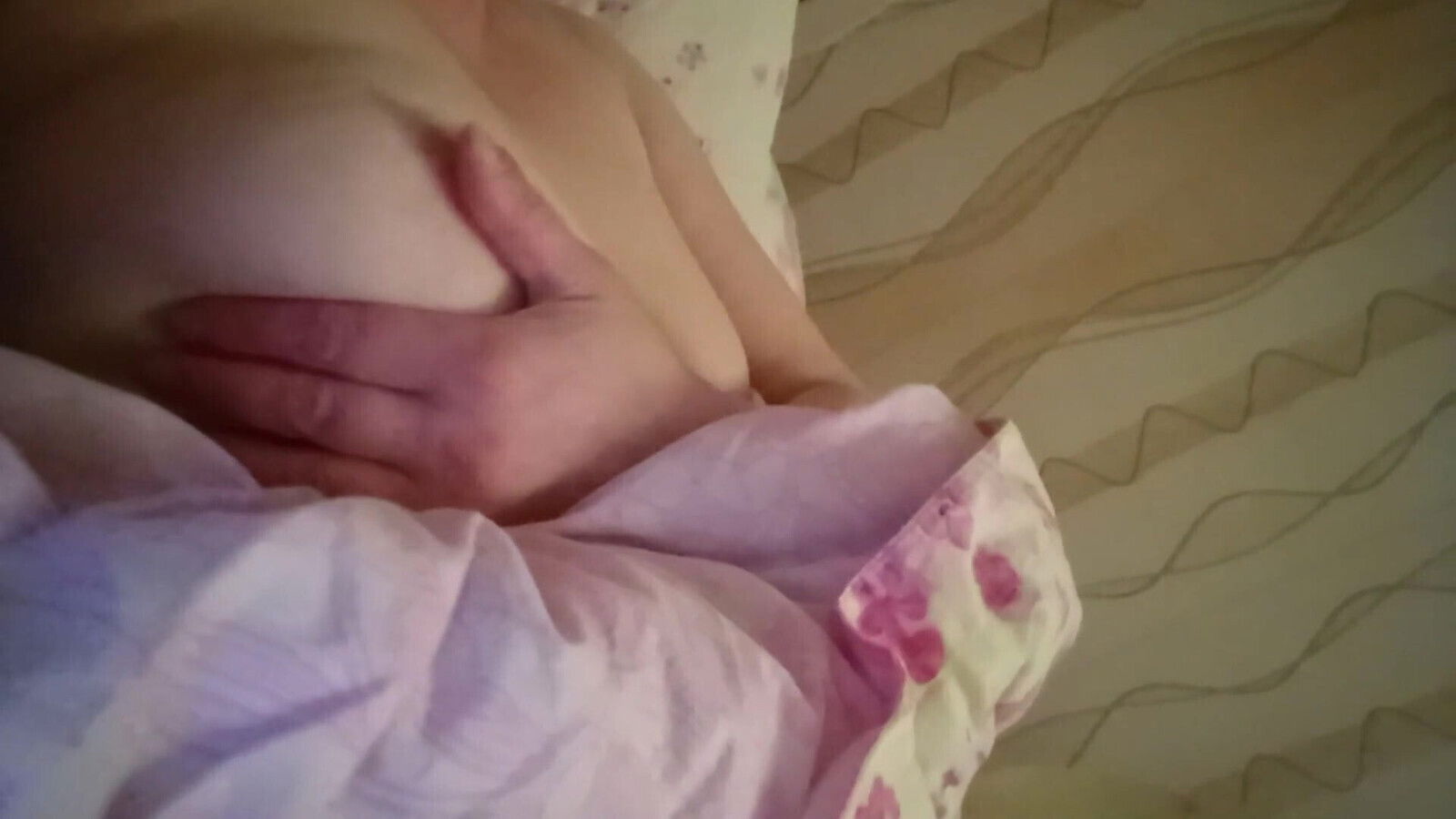 Russian mature Olga masturbates, homemade