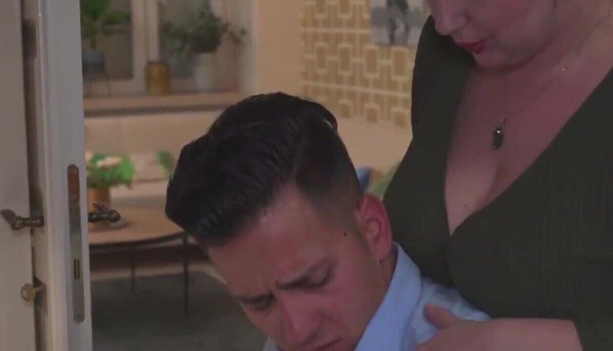 chubby ride cocks blowjob couple