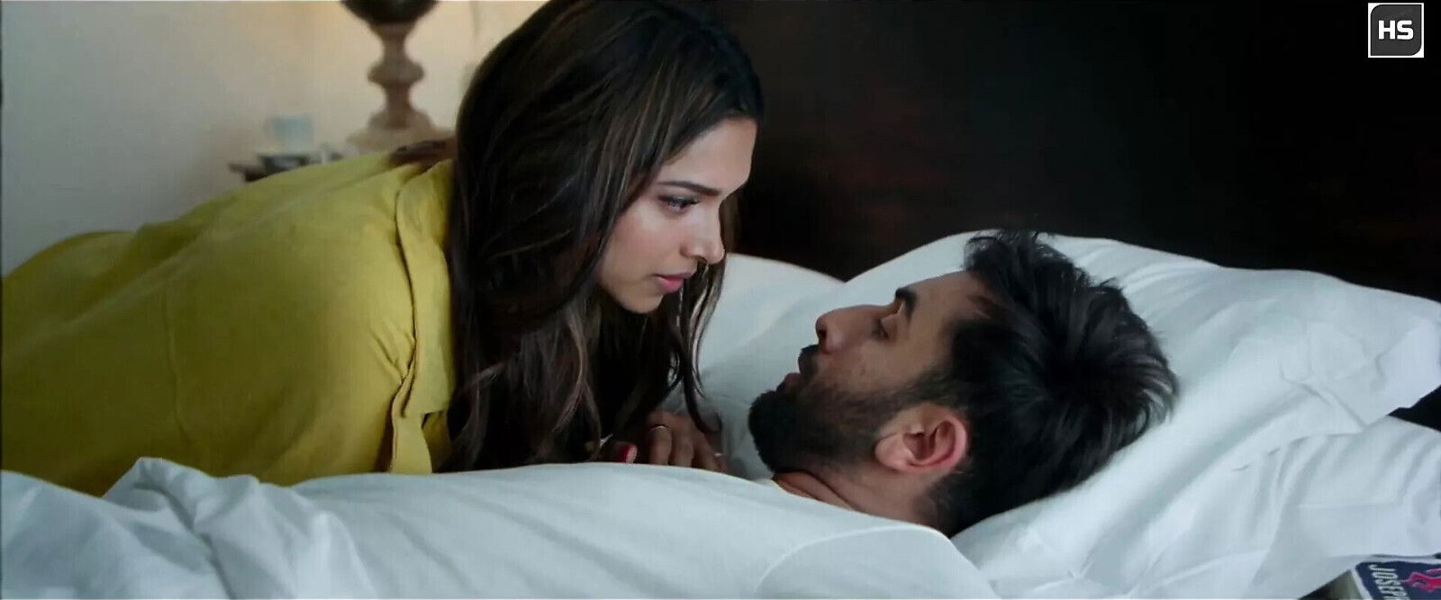 Deepika Padukone Kissing Scenes