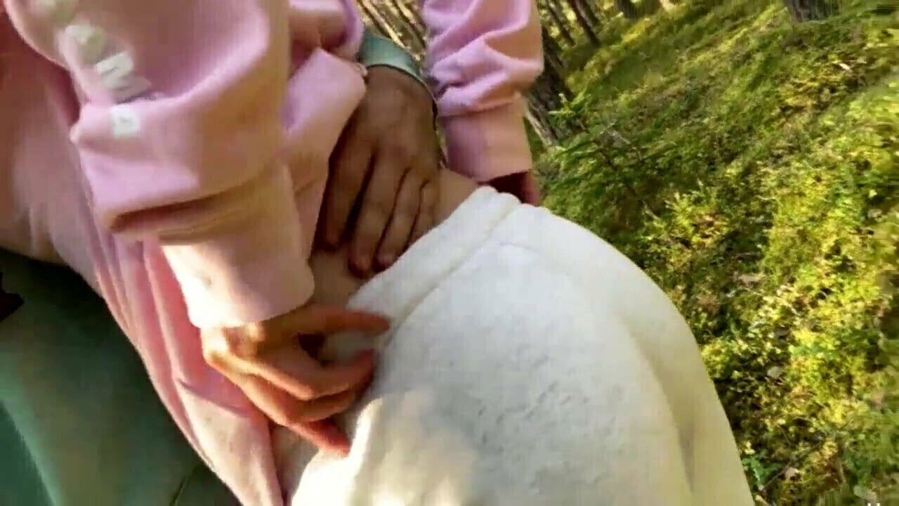 CONOCI CHICA INCREIBLE FOLLE BOSQUE