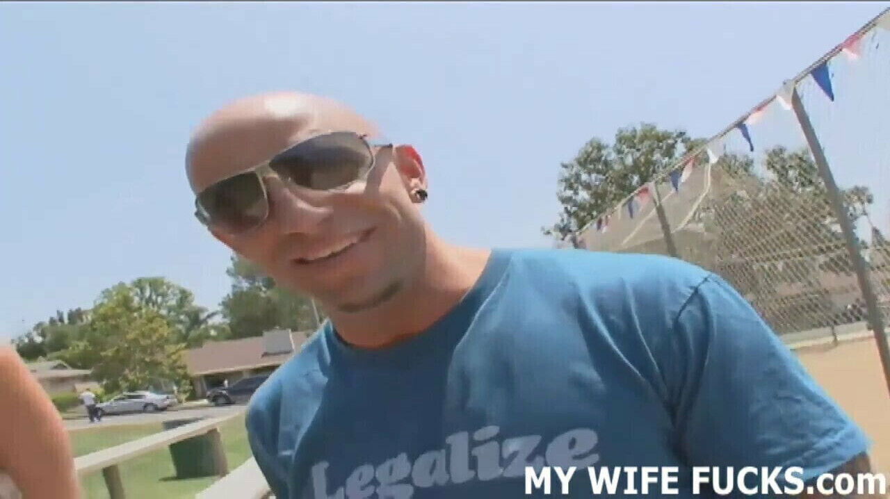 pornstar stretching limit