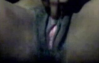 Black Mami Spreading & Fingering Her Sweet Pink Pussy