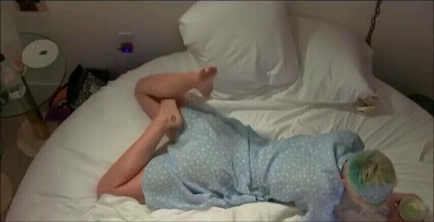 Katy Perry Super Sexy Feet Legs Soles