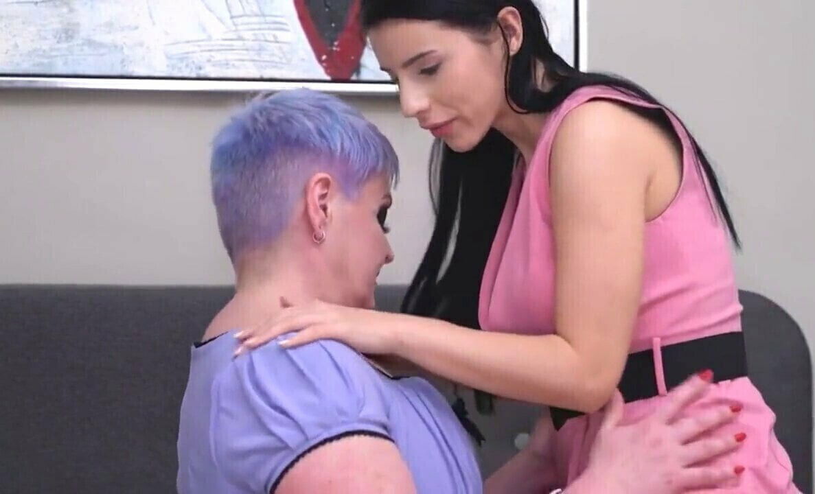 fucks busty girl nelly kent blowjob pornstar