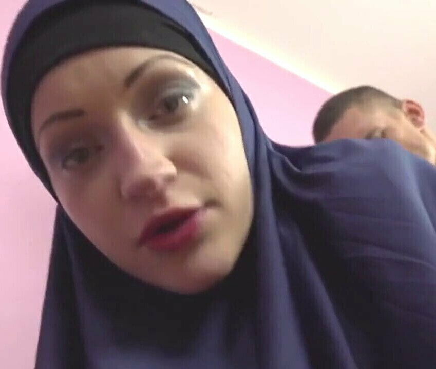 horny muslim woman caught while watching porn step siste