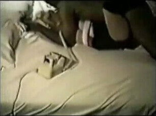 Proof women can talk on the phone anytime, anywhere