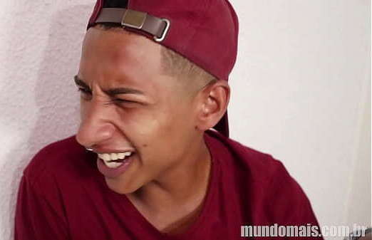 novinho puto comemora emprego novo numa putaria amigo dotado