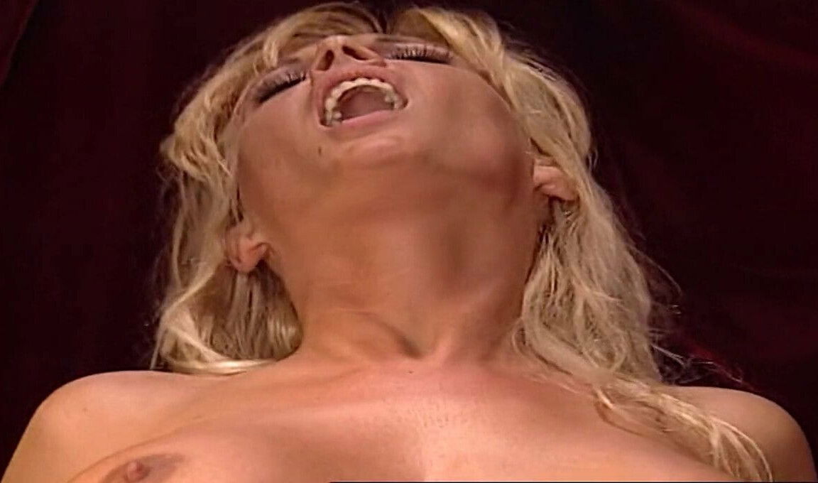 Biancaneve 10 anni dopo (1999, Italy, full movie, HDrip)