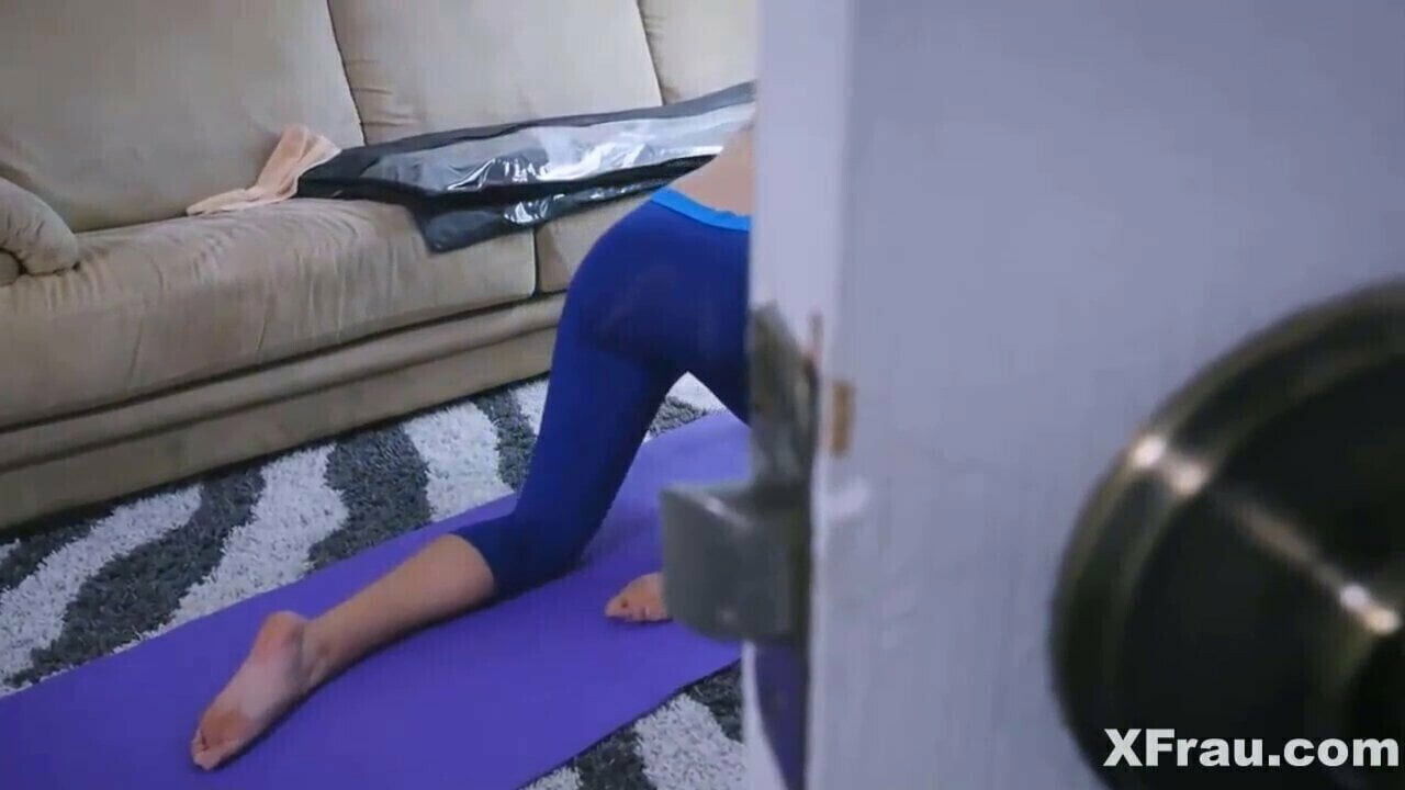 Geile Stiefmutter bekommt Hilfe