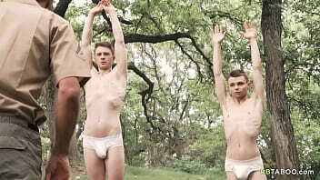 Liutenant, asses ready! Brian Adams