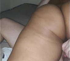 Esposa sentando amante camisinha