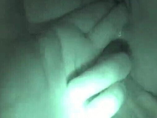 2 fingers meet pussy