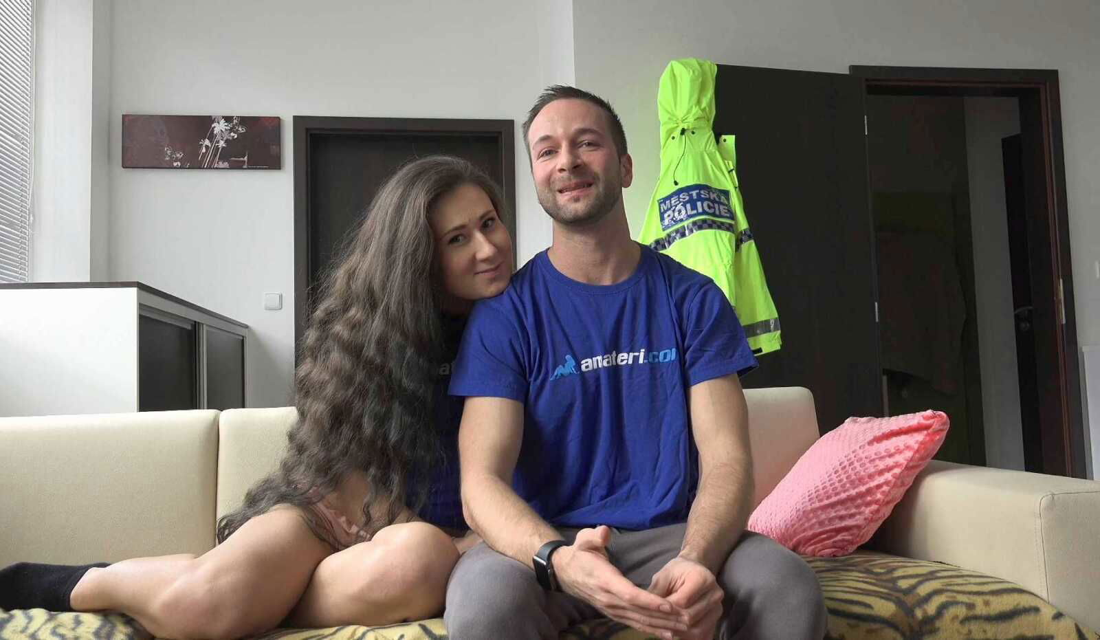 Lara Fox in Young Beautiful Couple - Porncz