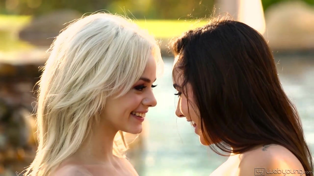 Palatable sexy lesbians Karlee Grey Elsa Jean love oral petting