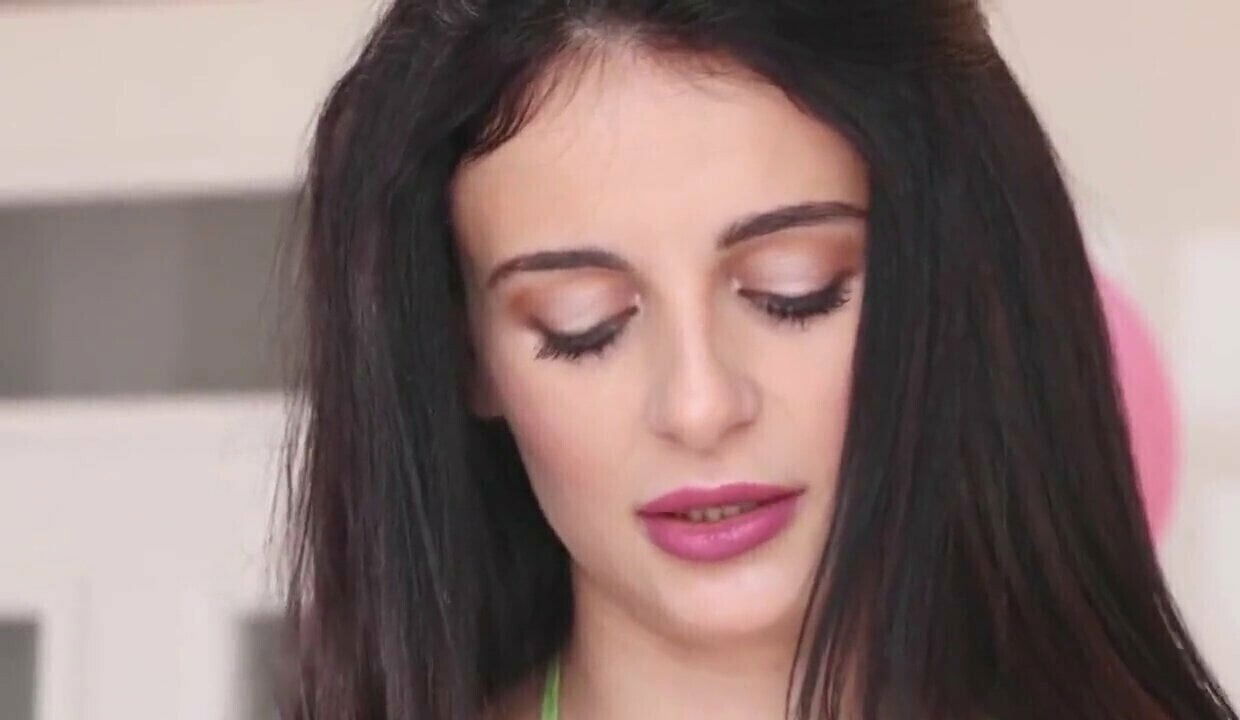 cheating karups brunette naked chef kate rich fucke