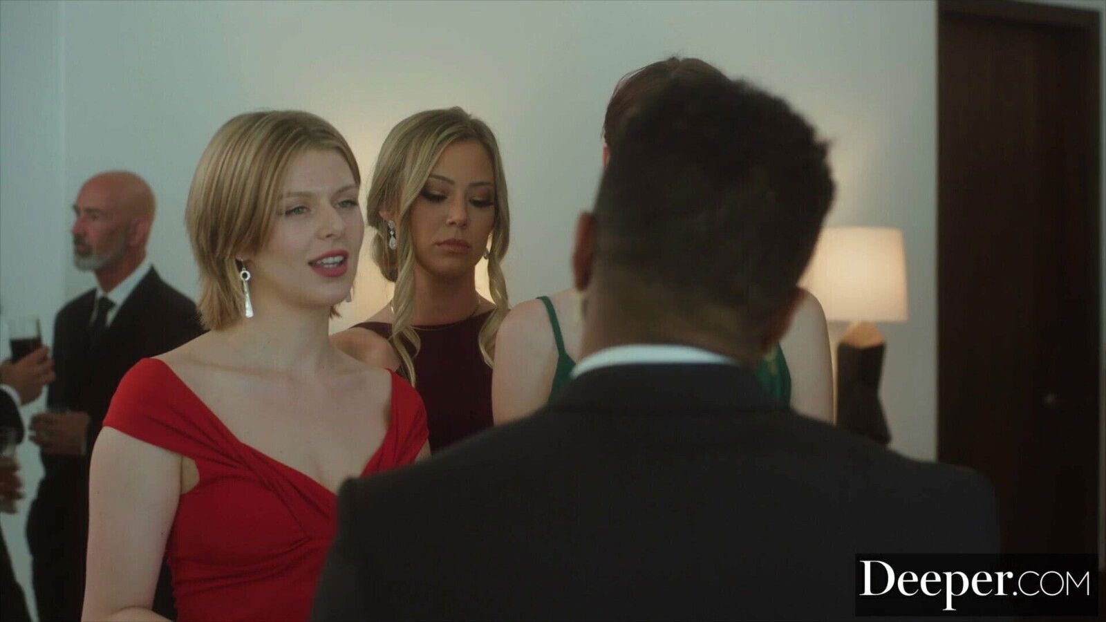 Deeper. Domme Avery holds sub's pleasure