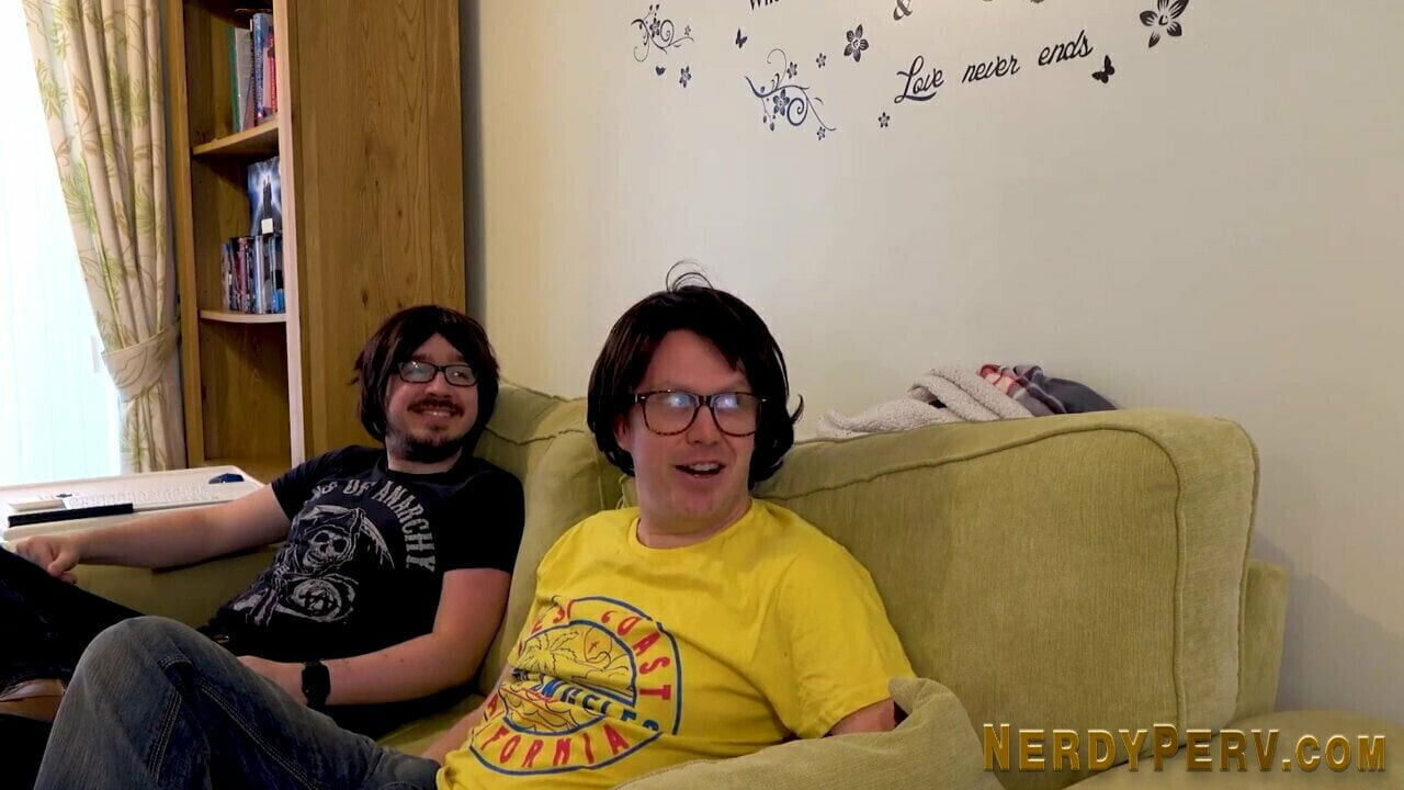 Yorkshire geek cums tatted europeans mouth