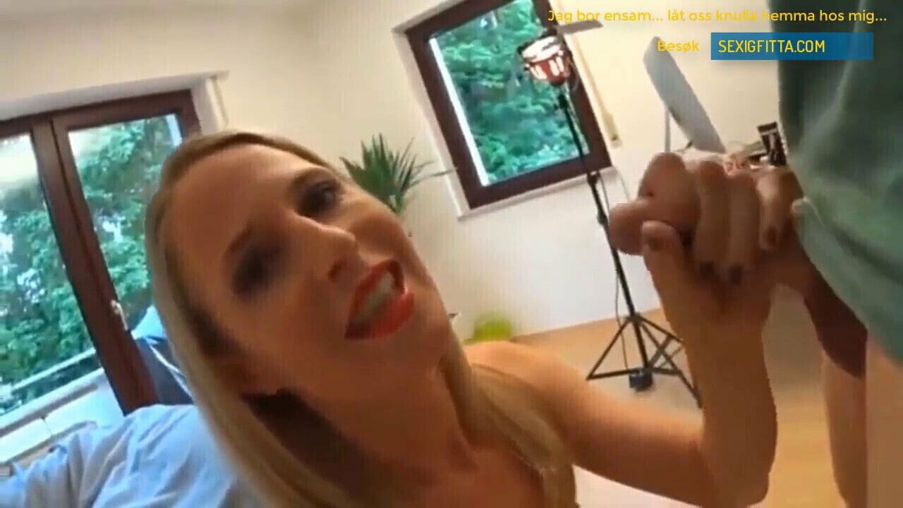 Blond Svensk Hart Knull