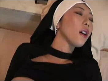 Must Crazy-3-Asian Masturbation