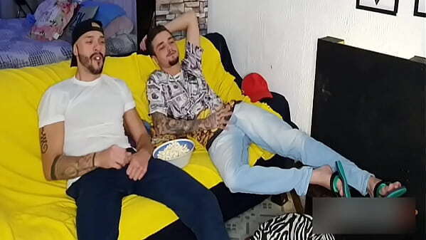 Peguei Sono Acordei Sendo Mamado Assista Completo www.erickplay.com)