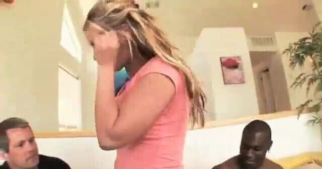 Husband share blonde with