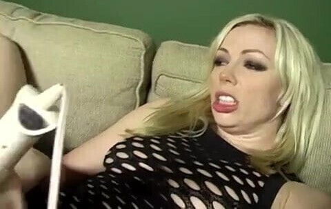 Adrianna Kitty lesbian action