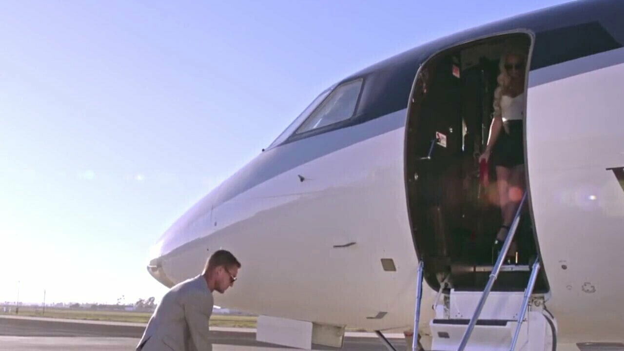 closeup dick famous influencer elsa lives