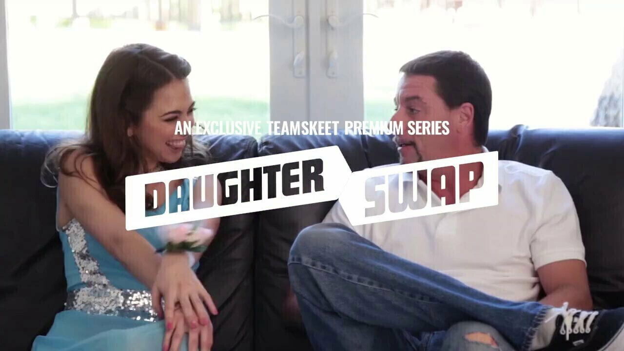 TeamSkeet July Worship (Anikka Albrite)