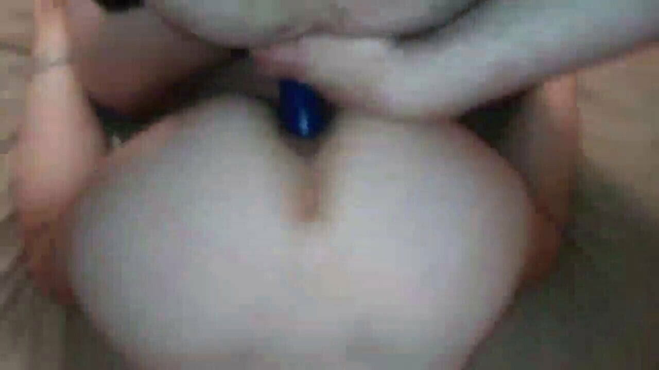 white slut onion booty with strapon