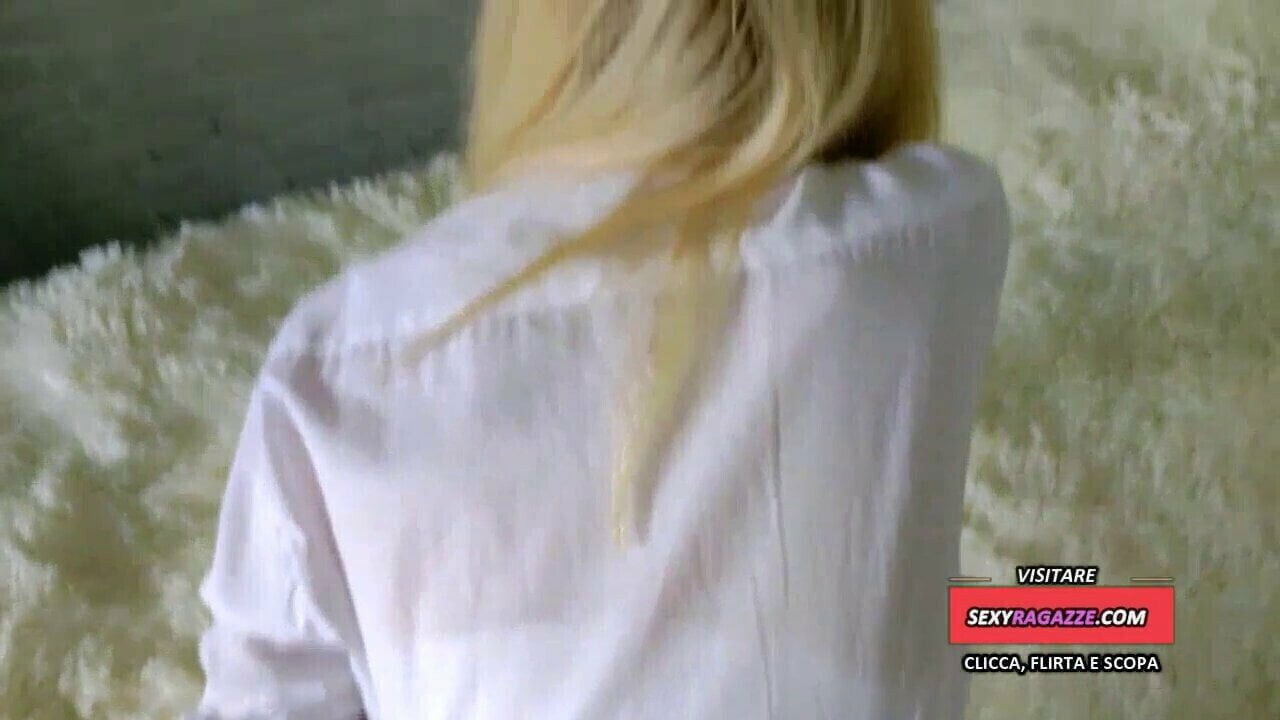 RUVIDO PERFETTA RAGAZZA CORPO CULO