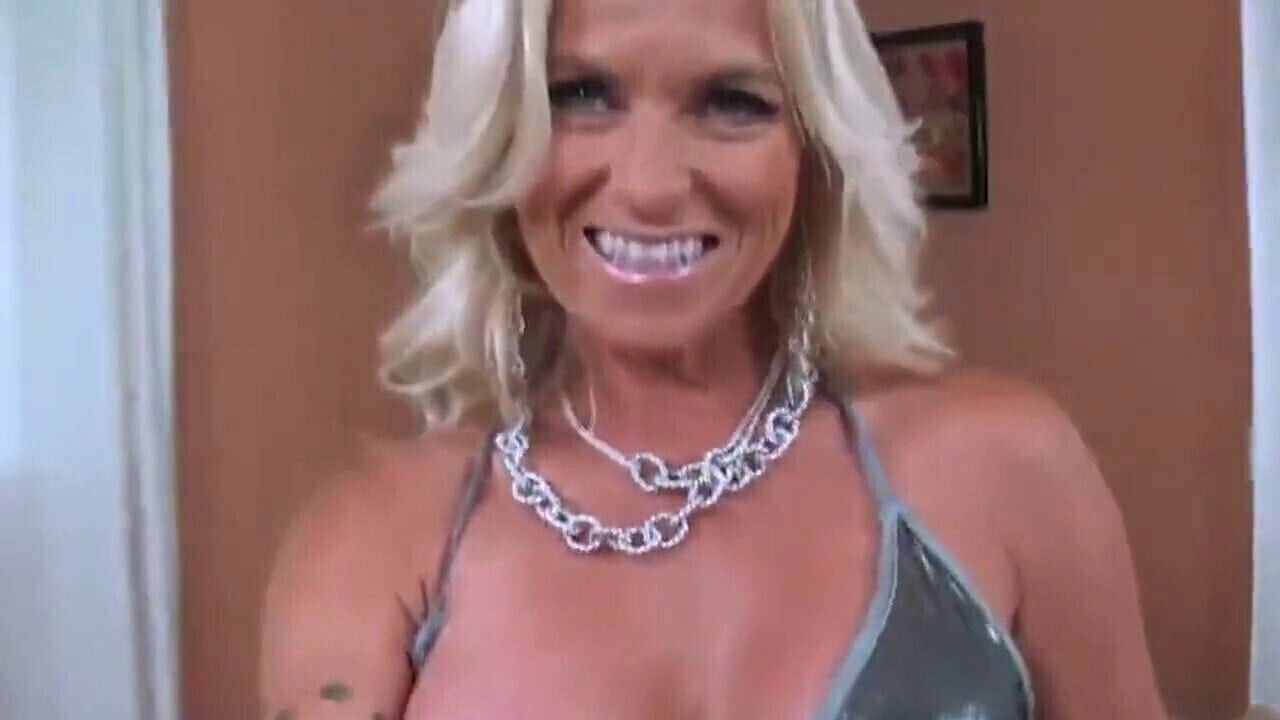 milf stepsister milf hunter dani dare levi cash bare dare