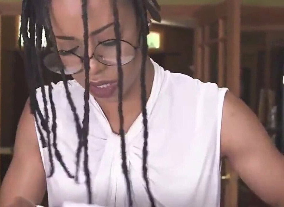 doggystyle fetish submissived ebony queen with locks