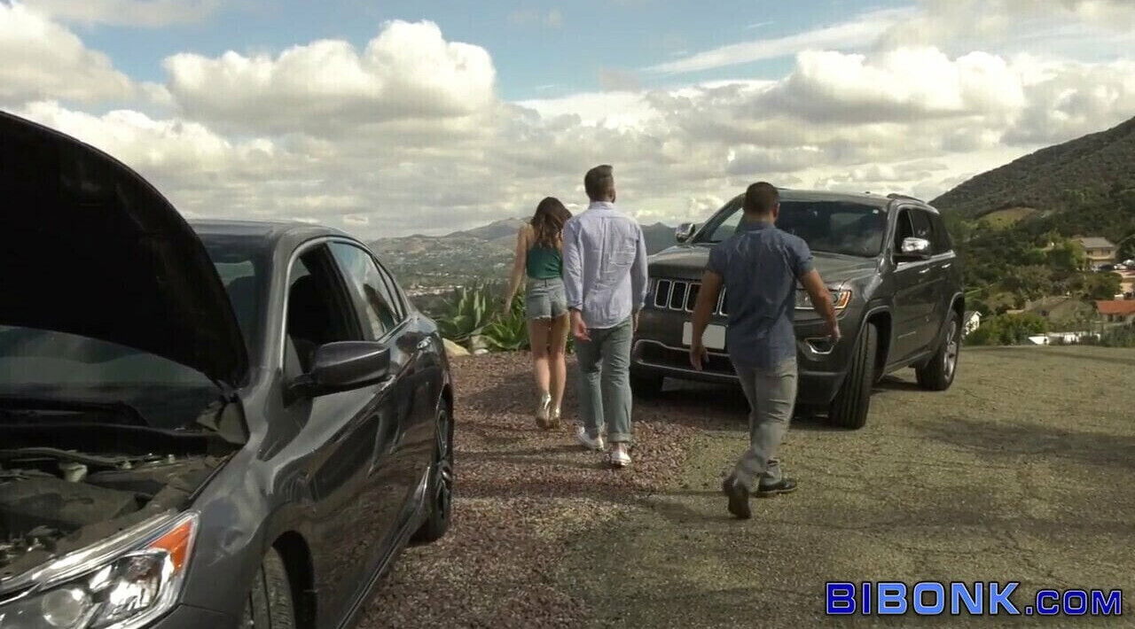 Buff barebacks sprays bear