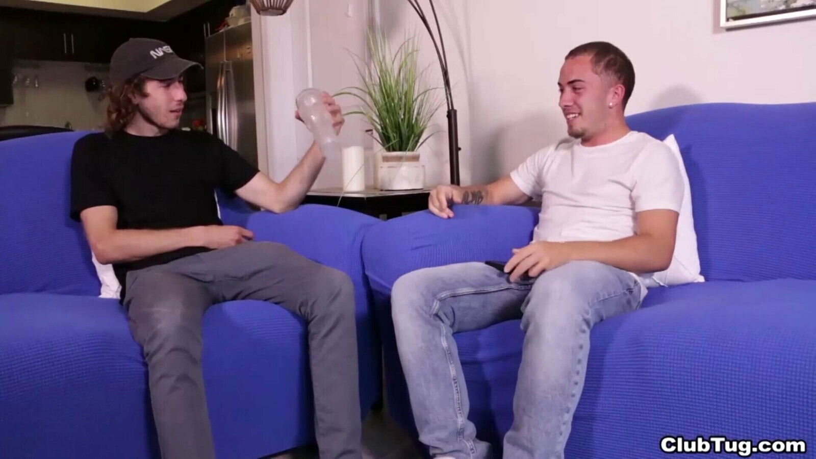 Teen Boys Milked Milf Kaylynn from Clubtug