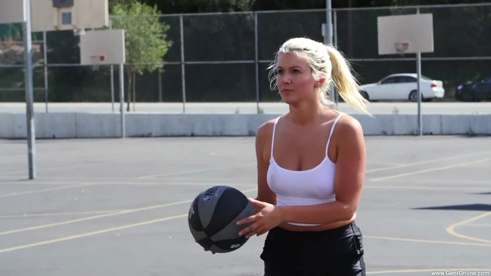 Interracial lesbian between Laela Pryce Lisa Tiffian