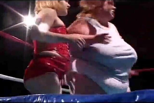  bbw wrestling with a midge