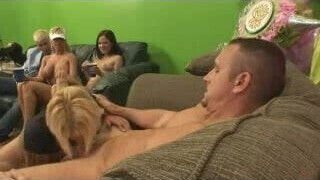 Pornstar Bitch Sucks