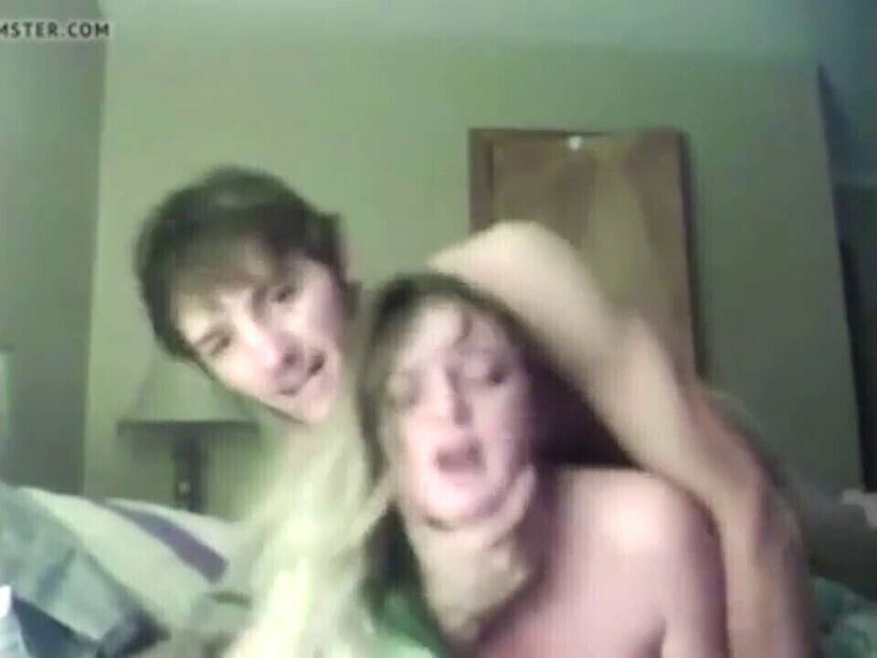 couple francaise maigre girlfriendre chevaucher bite