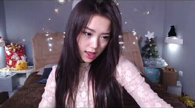 Young anime girl likes toys, orgasm