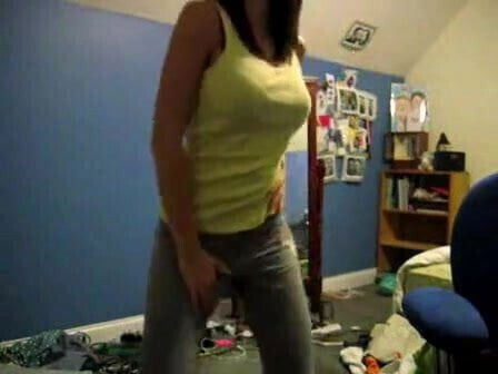 Girl Shows her big boobs and dance
