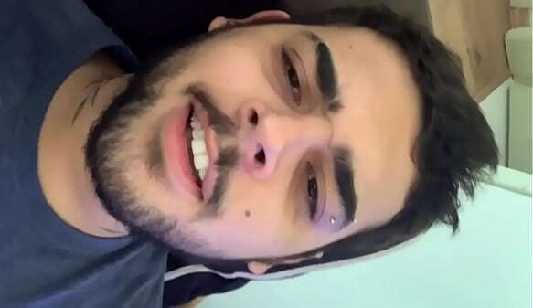 gosta ouvir putaria n&eacute_ putinha? Twitter @lucasnobre