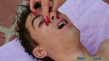 Curvy lifeguard babes banged by lil guy in threesome